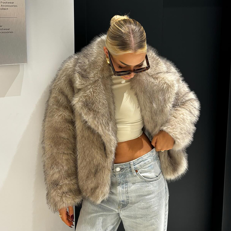 Streetwear Girl Brand - Schicke Street-Girls Gradient Kunstpelzjacke Damen Winter