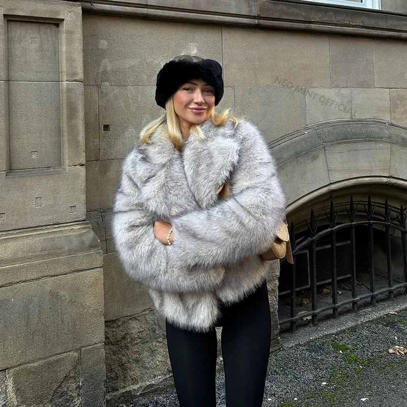 Neo Mint Chic Straße Mädchen G – Streetwear Girl Brand Bewertung und Preis